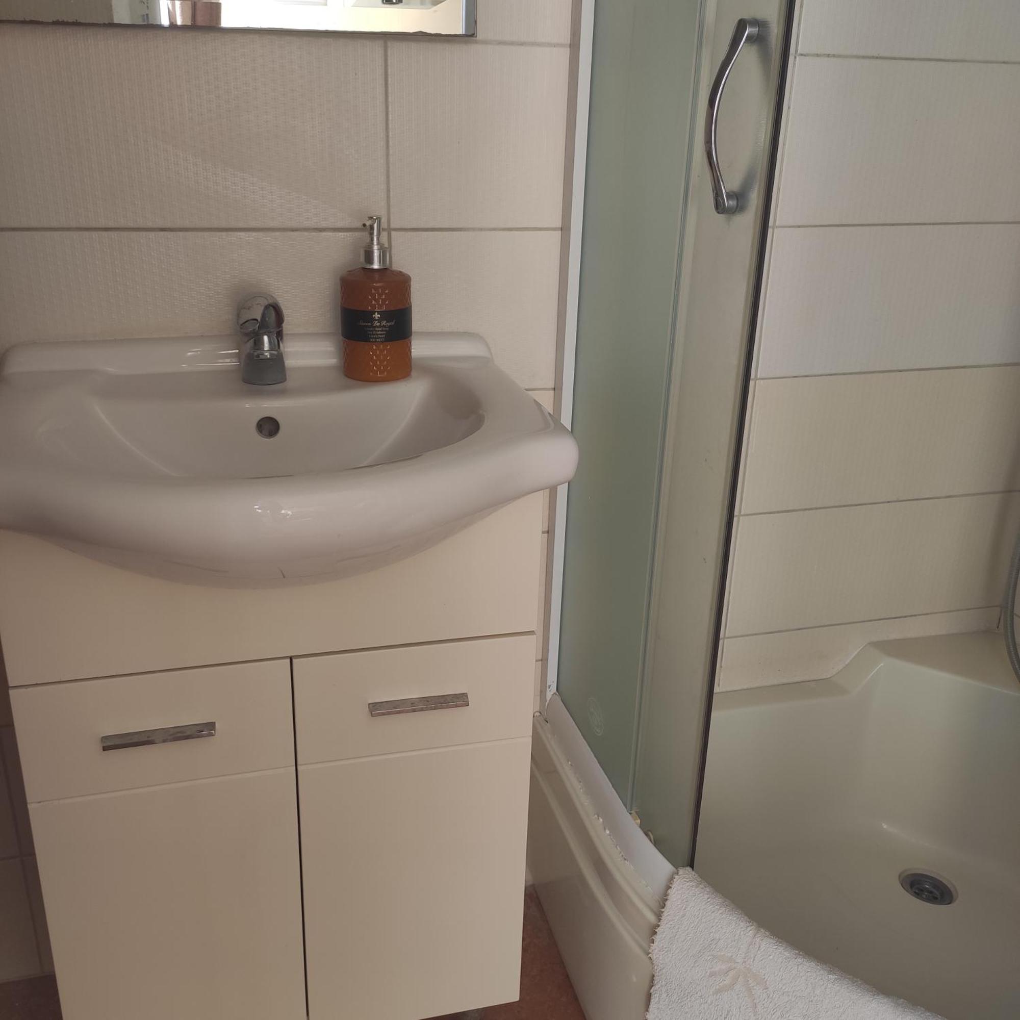 Apartment Oliva ウルツィニ エクステリア 写真